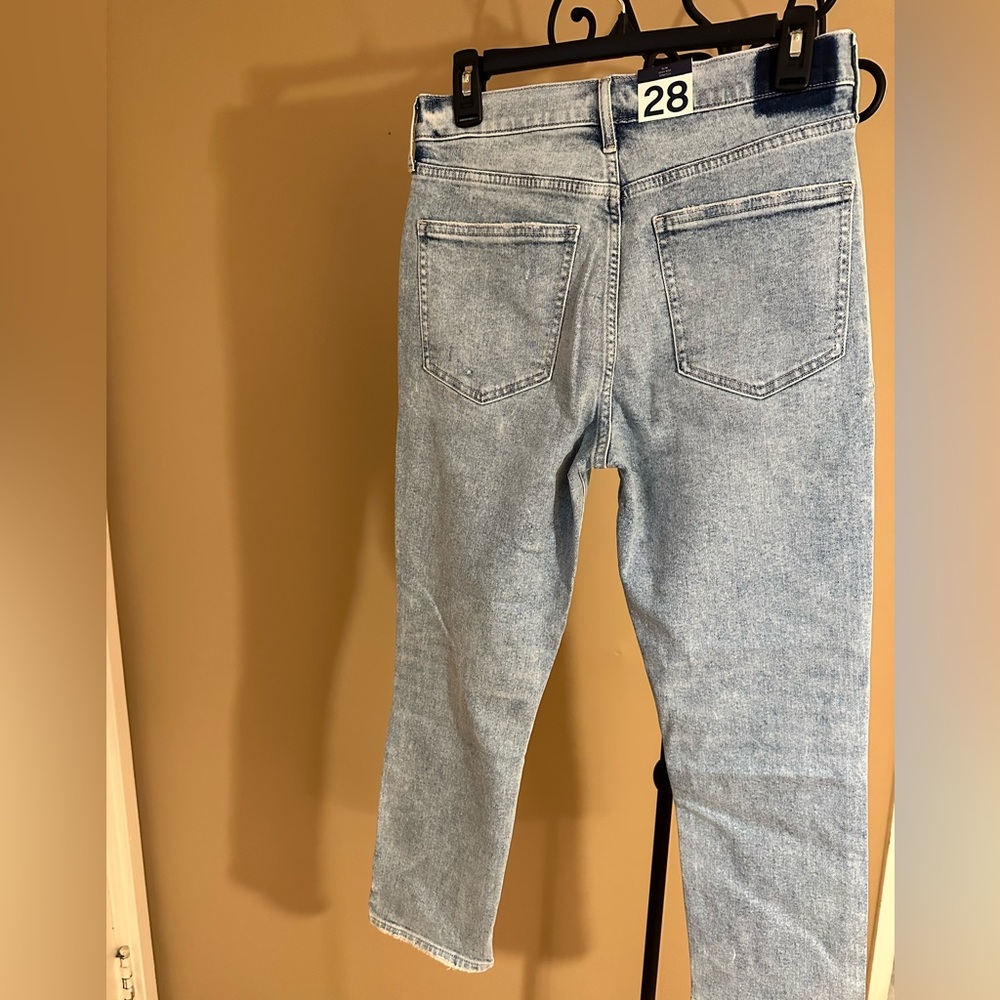 GAP Slim High Rise Straight Leg Jean Petite - Picture 2 of 8